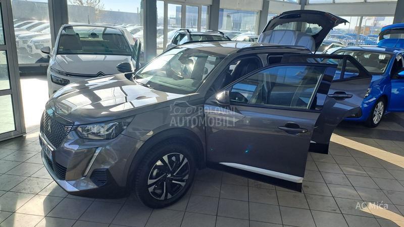 Peugeot 2008 1.2ALU NAV KAM 86000