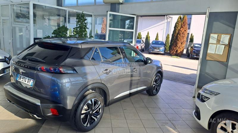 Peugeot 2008 1.2ALU NAV KAM 86000