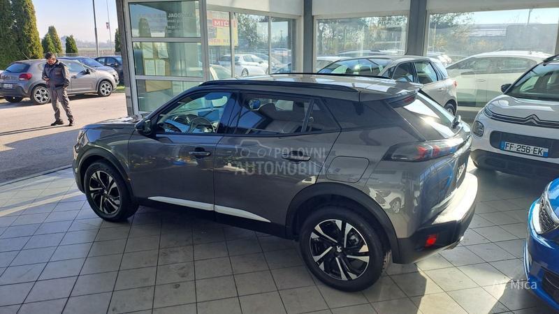 Peugeot 2008 1.2ALU NAV KAM 86000