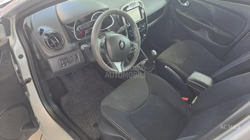Renault Clio 1.5  BLU NAV LED USB