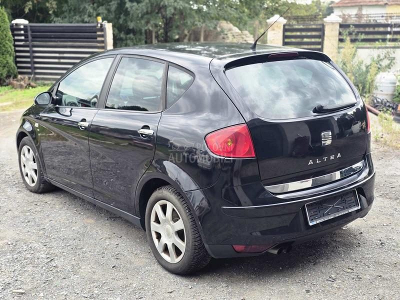 Seat Altea 2.0 TDI 2006. god. -  kompletan auto u delovima