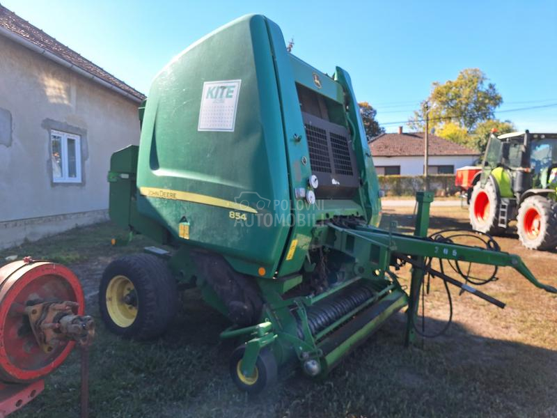 John Deere 854 Max Cut