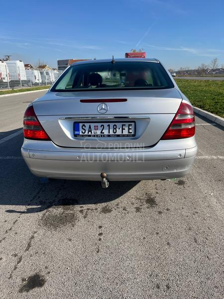 Mercedes Benz E 220 1.8 B