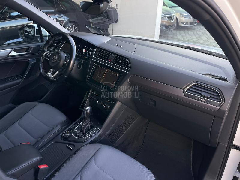 Volkswagen Tiguan R-LINE 4x4 DSG CH