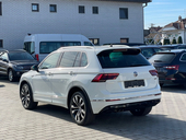 Volkswagen Tiguan R-LINE 4x4 DSG CH