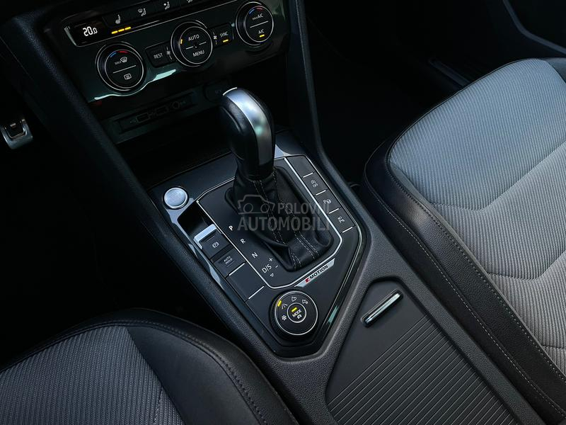 Volkswagen Tiguan R-LINE 4x4 DSG CH