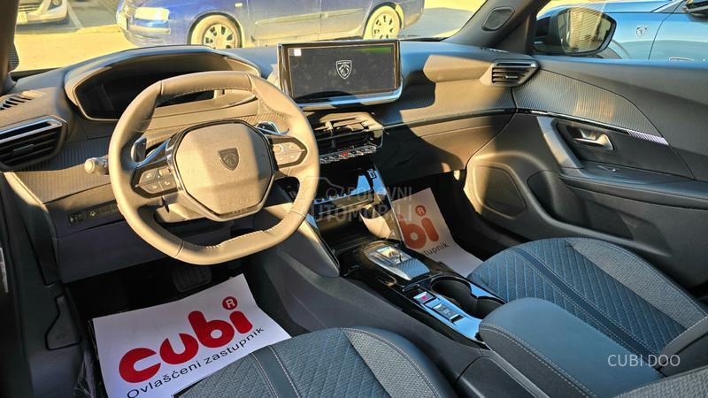 Peugeot 2008 1.2 ALLURE 130 AT8