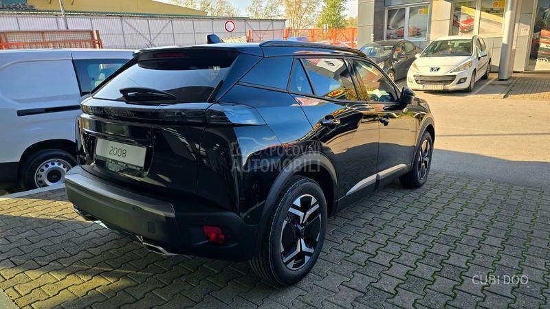 Peugeot 2008 1.2 ALLURE 130 AT8