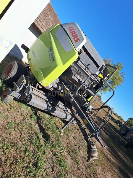 Claas Variant 460