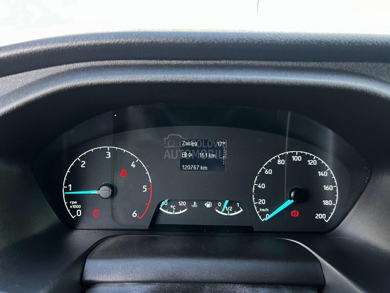 Ford Transit minibus furgon