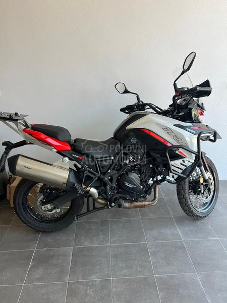 Benelli TRK702X