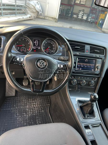 Volkswagen Golf 7 