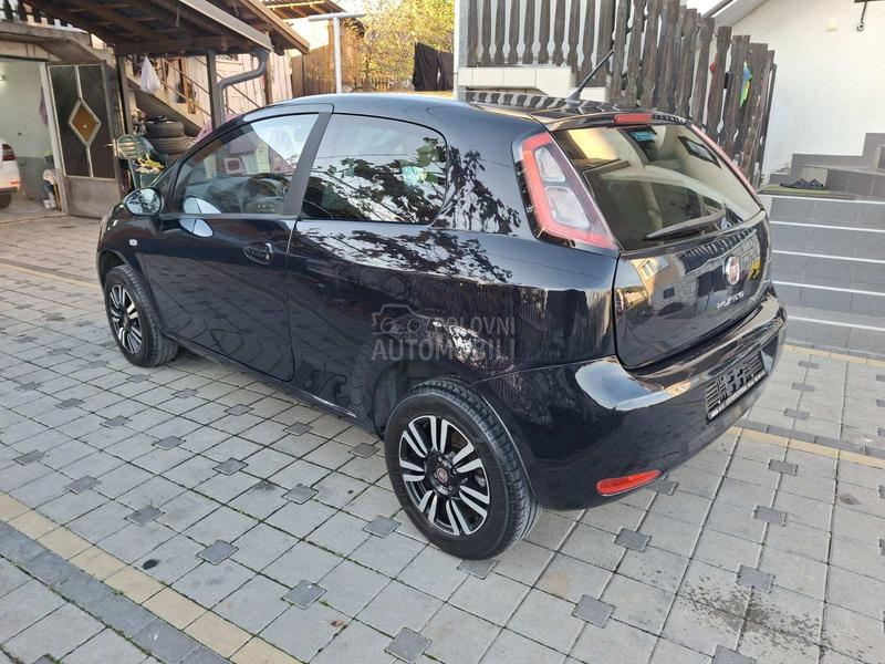 Fiat Grande Punto 1.4 cng young