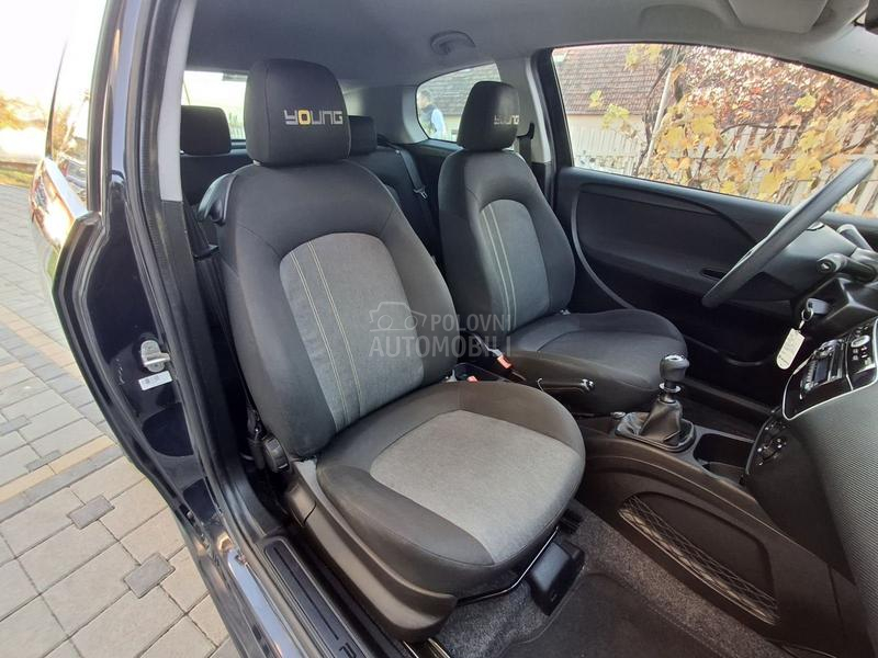 Fiat Grande Punto 1.4 cng young