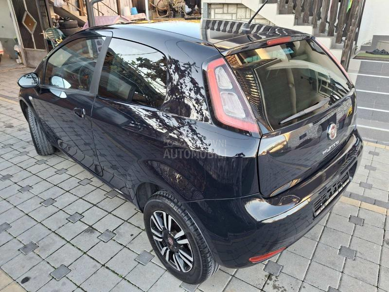 Fiat Grande Punto 1.4 cng young
