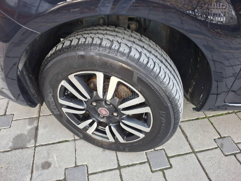 Fiat Grande Punto 1.4 cng young