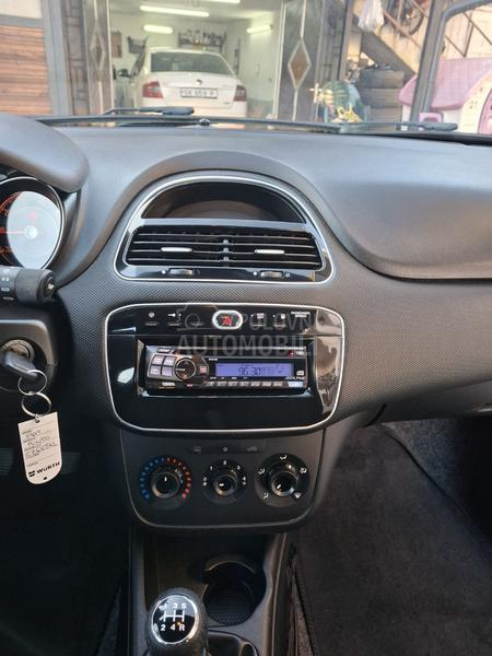 Fiat Grande Punto 1.4 cng young