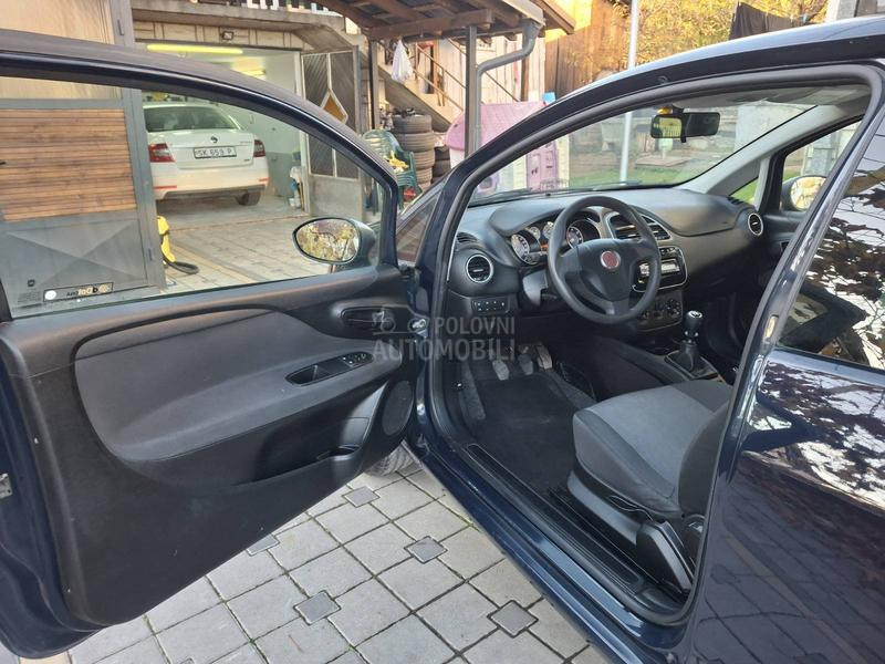 Fiat Grande Punto 1.4 cng young