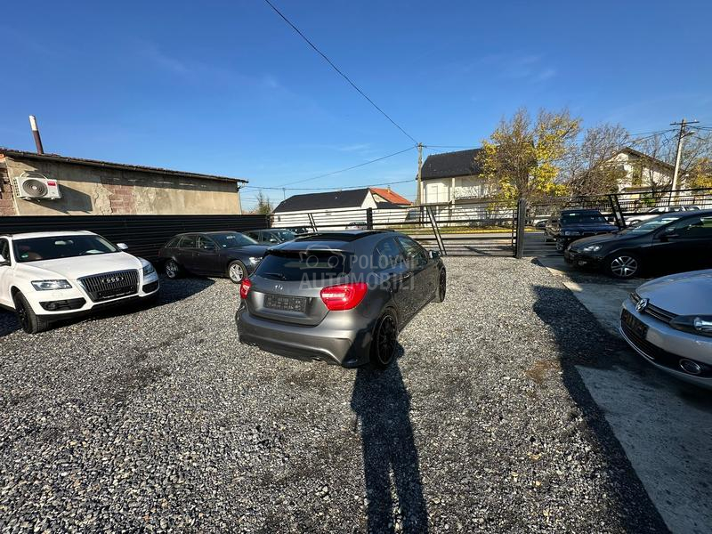 Mercedes Benz A 220 AMG