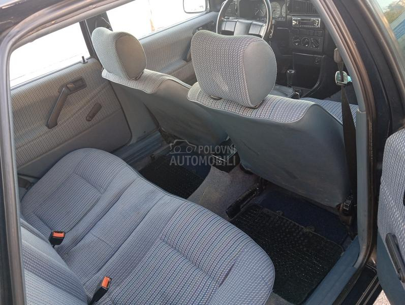 Volkswagen Passat B3 1,8 TNG