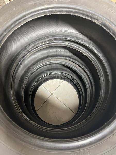 Yokohama 225/55 R18 Letnja