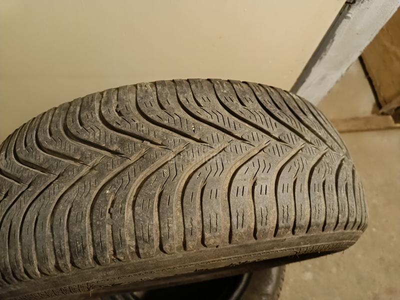 Kleber 185/60 R15 Zimska