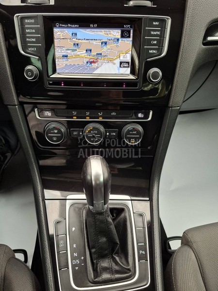 Volkswagen Golf 7 1.2  P A N O / L E D