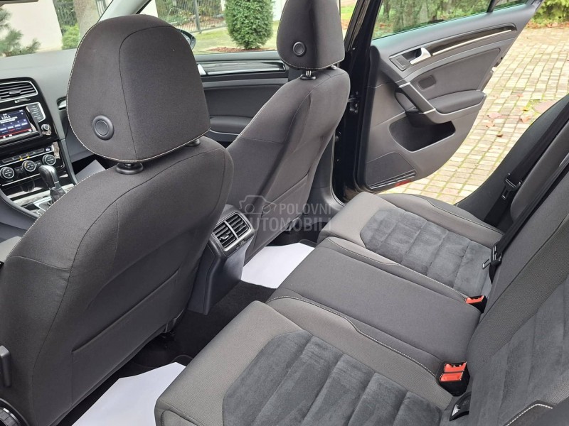 Volkswagen Golf 7 1.2  P A N O / L E D