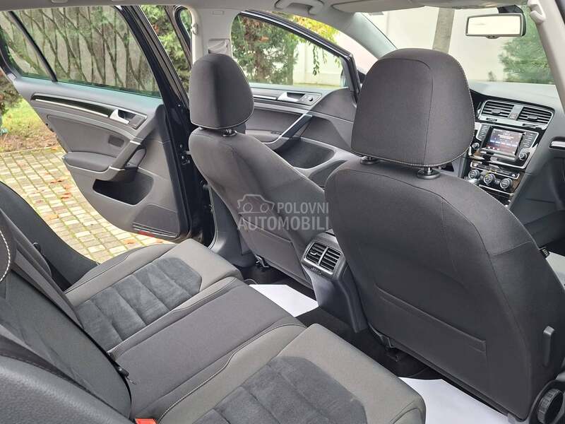 Volkswagen Golf 7 1.2  P A N O / L E D