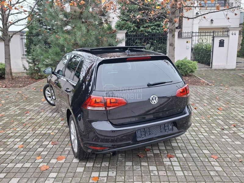 Volkswagen Golf 7 1.2  P A N O / L E D
