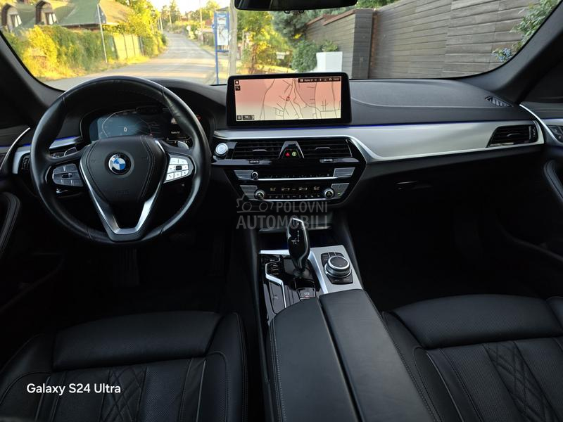 BMW 520 MILD HYBRID