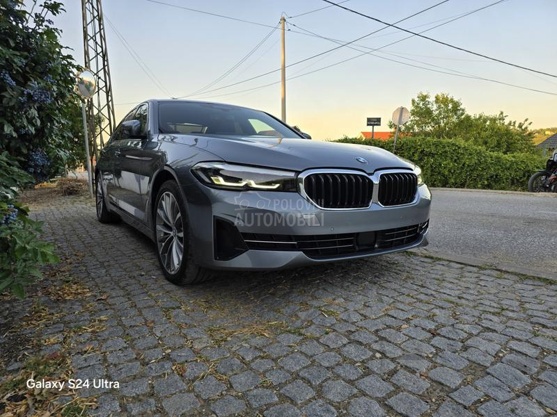 BMW 520 MILD HYBRID