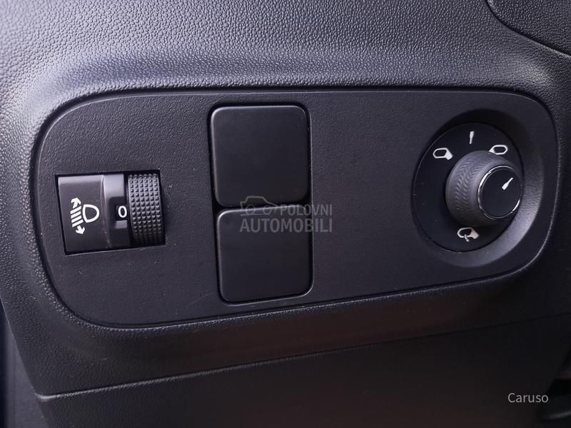 Citroen C3 1.2 PureTech N1 2 sedišta