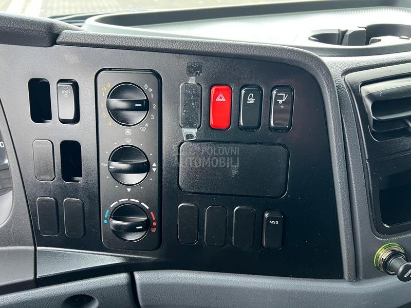 Mercedes Benz Atego 818