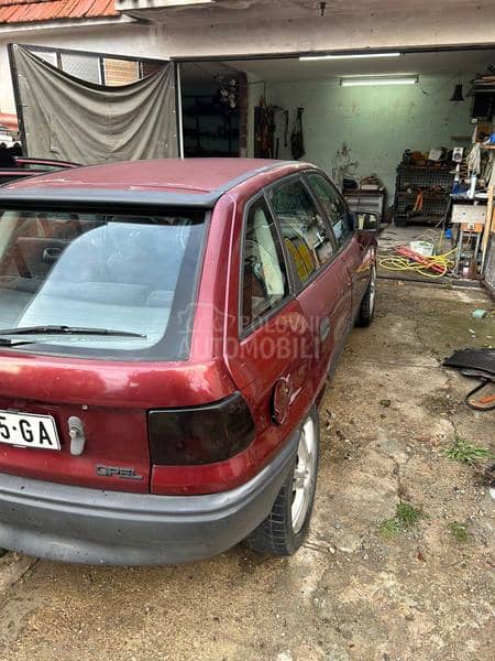 Opel Astra F 1.6i