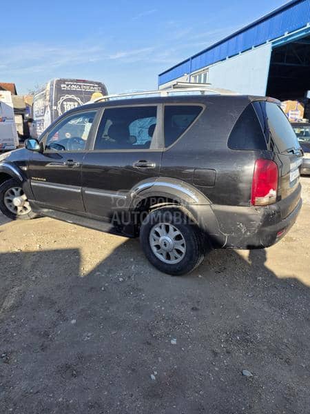 SsangYong Rexton 2.7