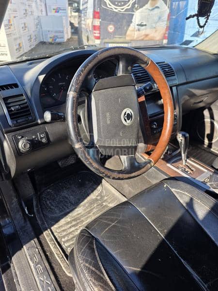 SsangYong Rexton 2.7