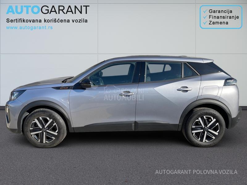 Peugeot 2008 HY 1.2 136 AT Style