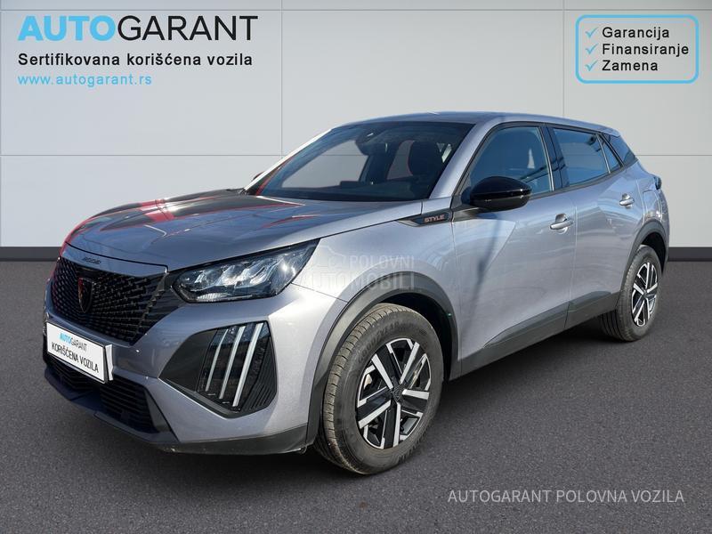 Peugeot 2008 HY 1.2 136 AT Style