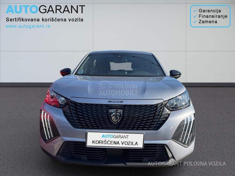 Peugeot 2008 HY 1.2 136 AT Style