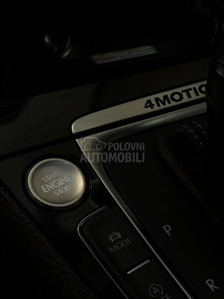 Volkswagen Golf 7 R / DSG