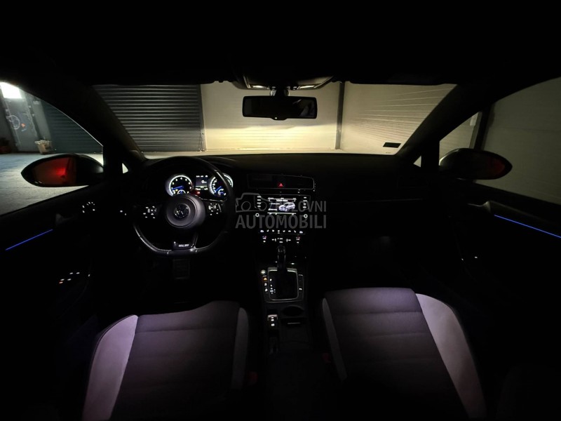 Volkswagen Golf 7 R / DSG