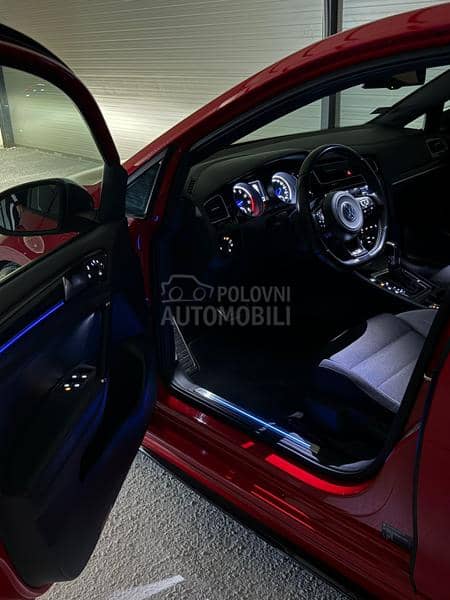 Volkswagen Golf 7 R / DSG