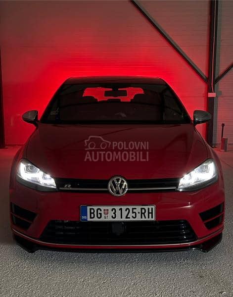 Volkswagen Golf 7 R / DSG