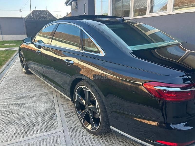 Audi A8 5.0 hibrid long