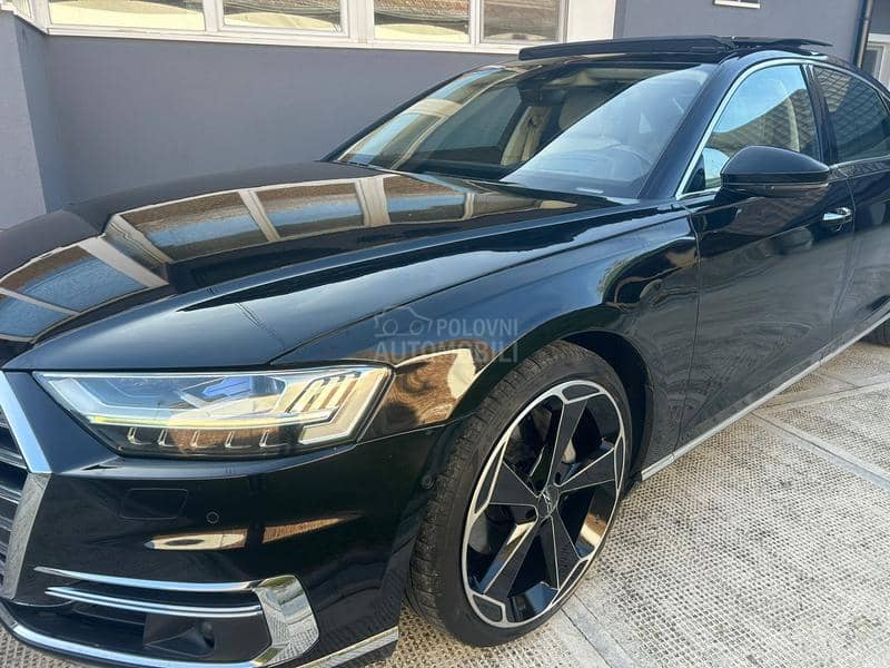 Audi A8 5.0 hibrid long