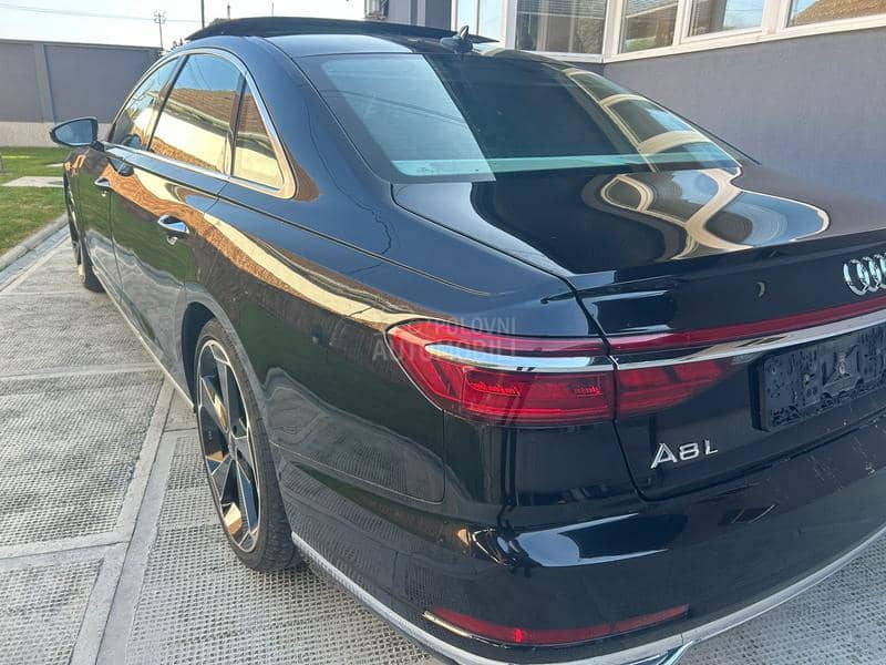 Audi A8 5.0 hibrid long