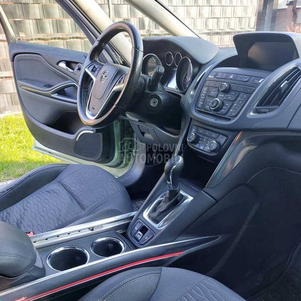 Opel Zafira 