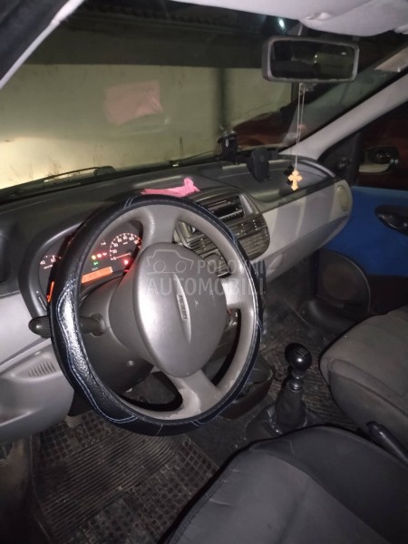 Fiat Punto 1.2 8w