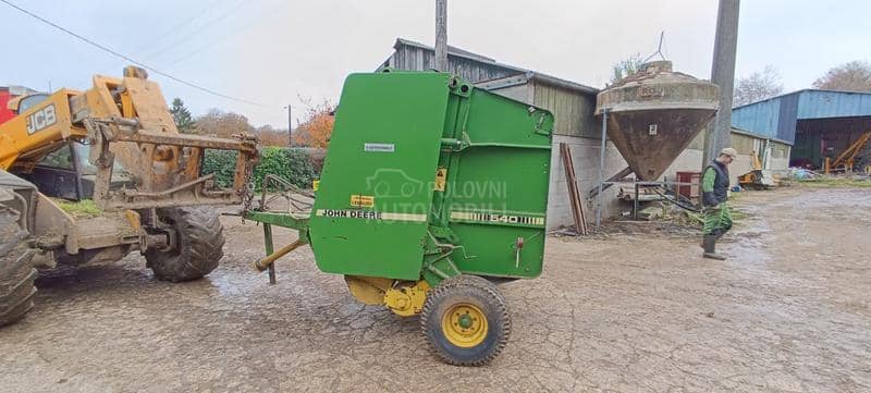 John Deere 540